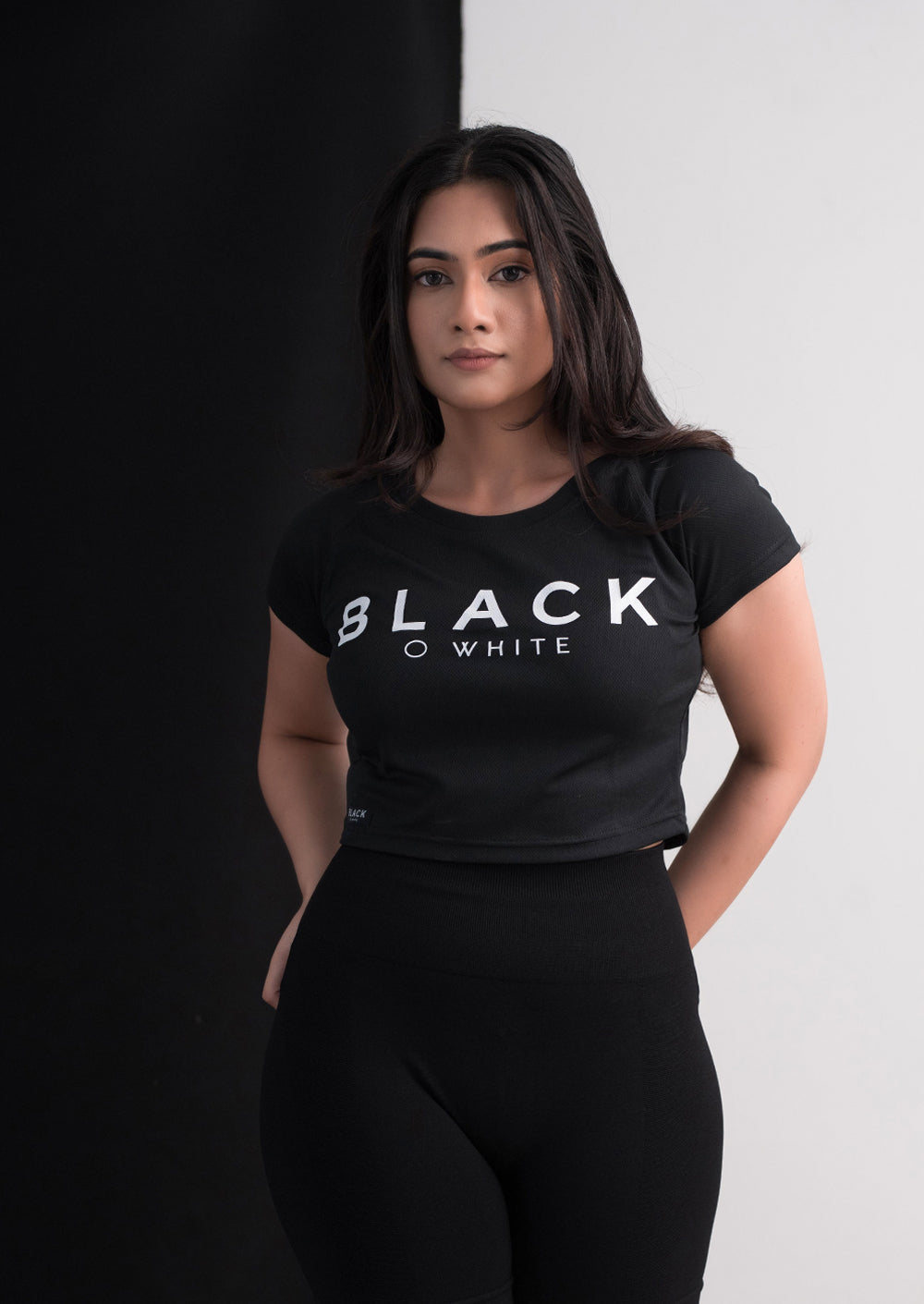 BLACK CROP- TOP BWC046B
